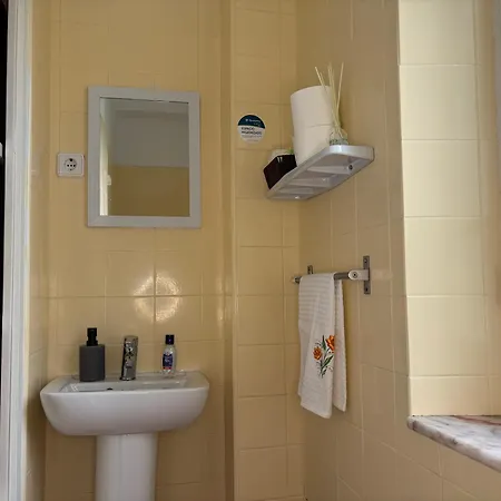 La Casa - Solo Peregrinos San Martin del Camino