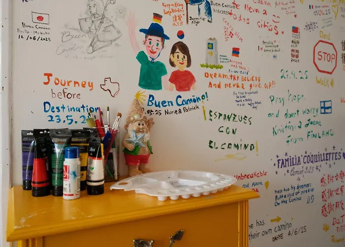 La Casa - Solo Peregrinos San Martín del Camino