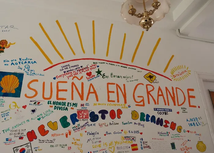 La Casa - Solo Peregrinos San Martín del Camino